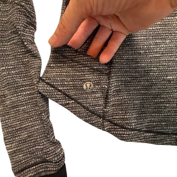 Lululemon Base Runner Half-Zip Sweater Gray & Black Herringbone Size 4 - Picture 9 of 16